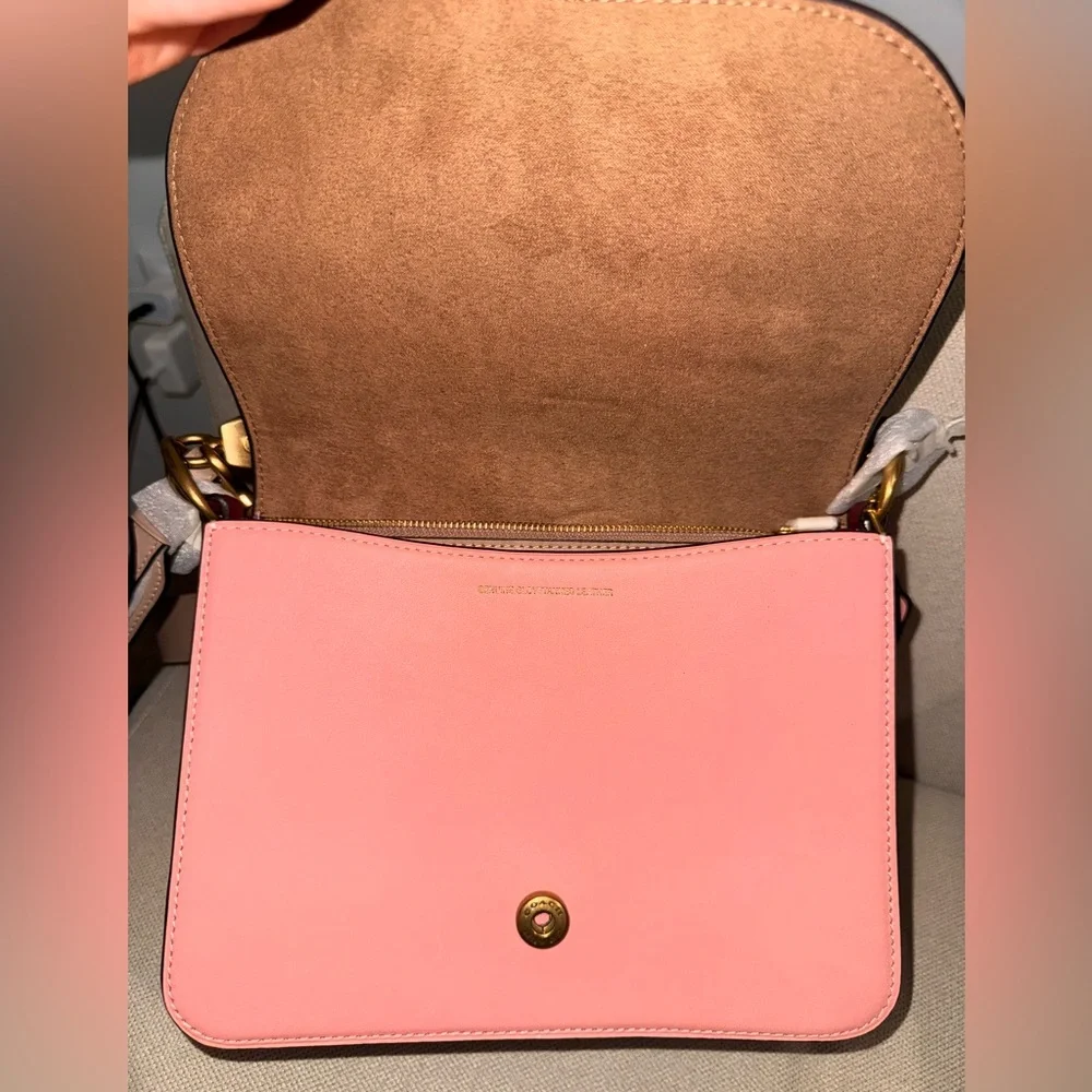 Coach Beat Shoulder Bag – Colorblock Glovetanned Leather (Pink/Multi) - Picture 5 of 11